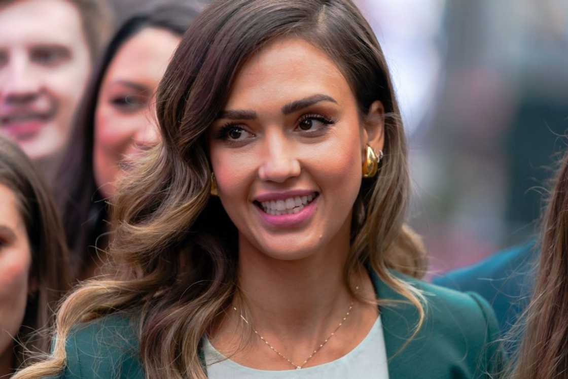 Maxim Hot 100 Maxim Hot 100