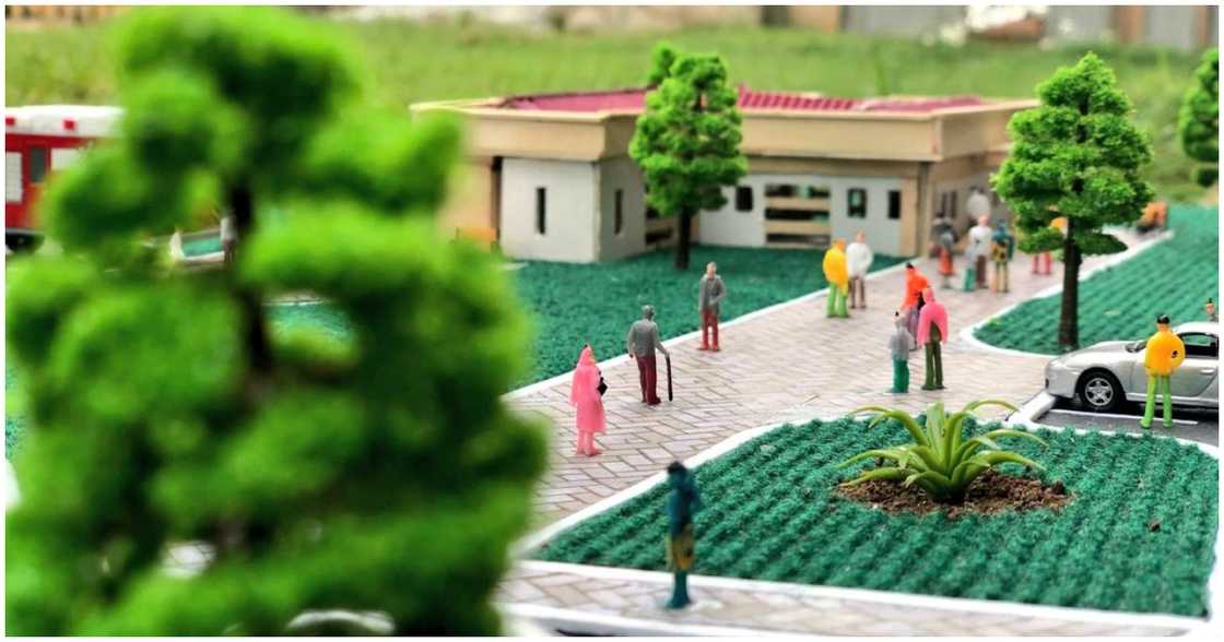 A miniature art design concept by Yaw Boateng. A miniature art design concept by Yaw Boateng.