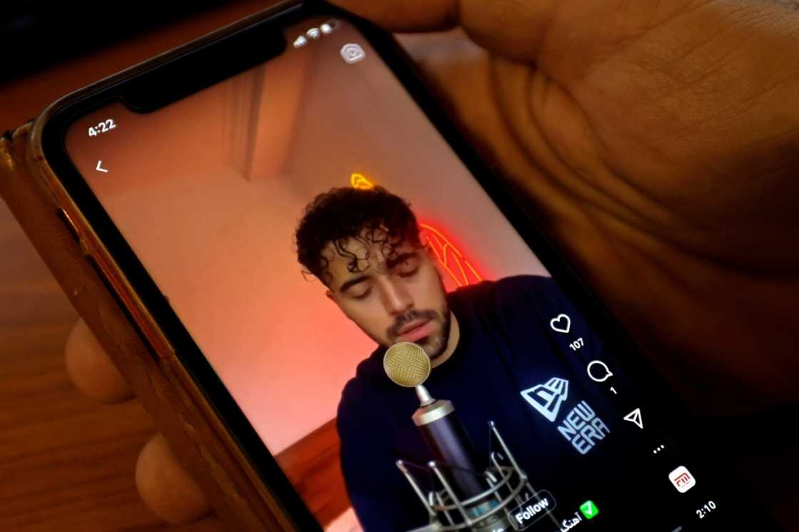 Shervin Hajipour's song "Baraye" draws on the tweets of Iranians longing for a normal life Shervin Hajipour's song "Baraye" draws on the tweets of Iranians longing for a normal life