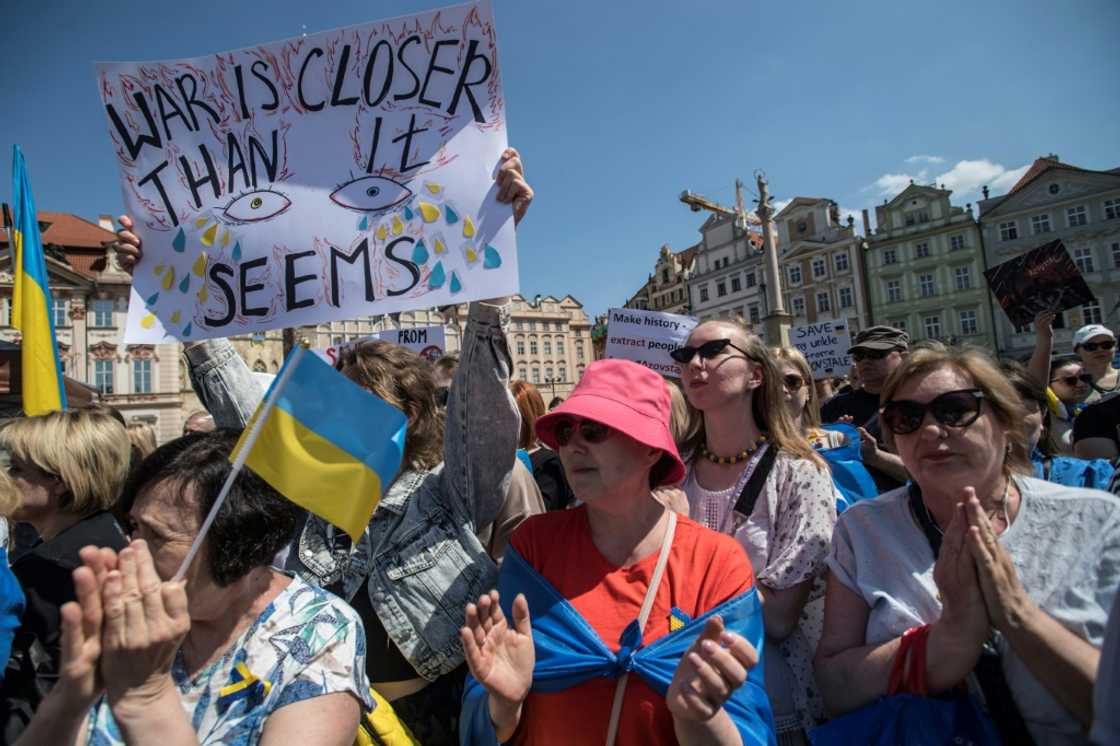 Research shows that support for Ukraine, while still relatively high, has been rapidly decreasing in the past few weeks Research shows that support for Ukraine, while still relatively high, has been rapidly decreasing in the past few weeks
