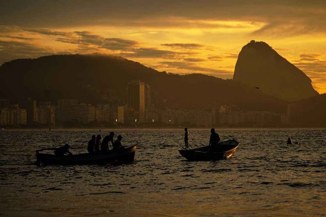 A training course hopes to increase the number of Brazil's artisanal fishermen trained in best practices for sustaining the environment