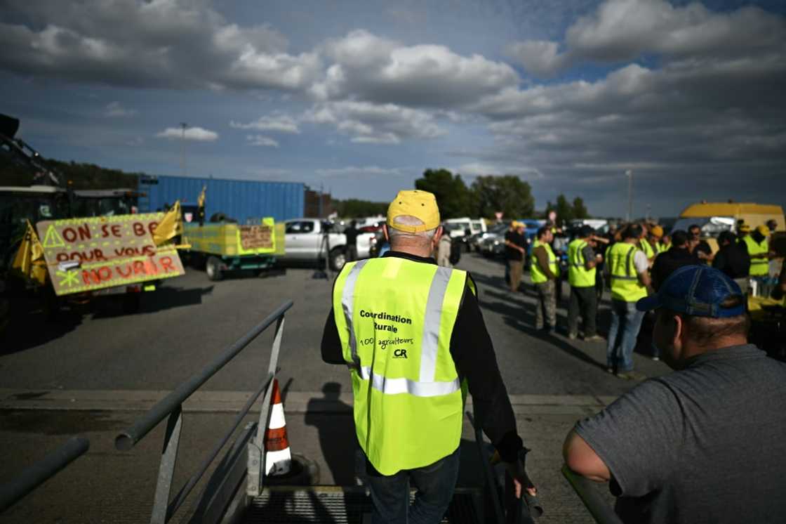 Farmers blockade the A9 motorway, a crucial trade route between Spain and the rest of Europe, at Le Boulou Farmers blockade the A9 motorway, a crucial trade route between Spain and the rest of Europe, at Le Boulou