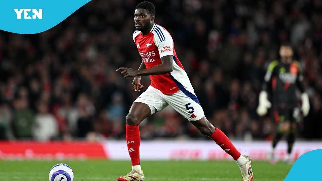 Thomas Partey of Arsenal runs with the ball during the Premier League match between Arsenal FC and Crystal Palace FC at Emirates Stadium on April 23, 2025 in London, England Thomas Partey of Arsenal runs with the ball during the Premier League match between Arsenal FC and Crystal Palace FC at Emirates Stadium on April 23, 2025 in London, England