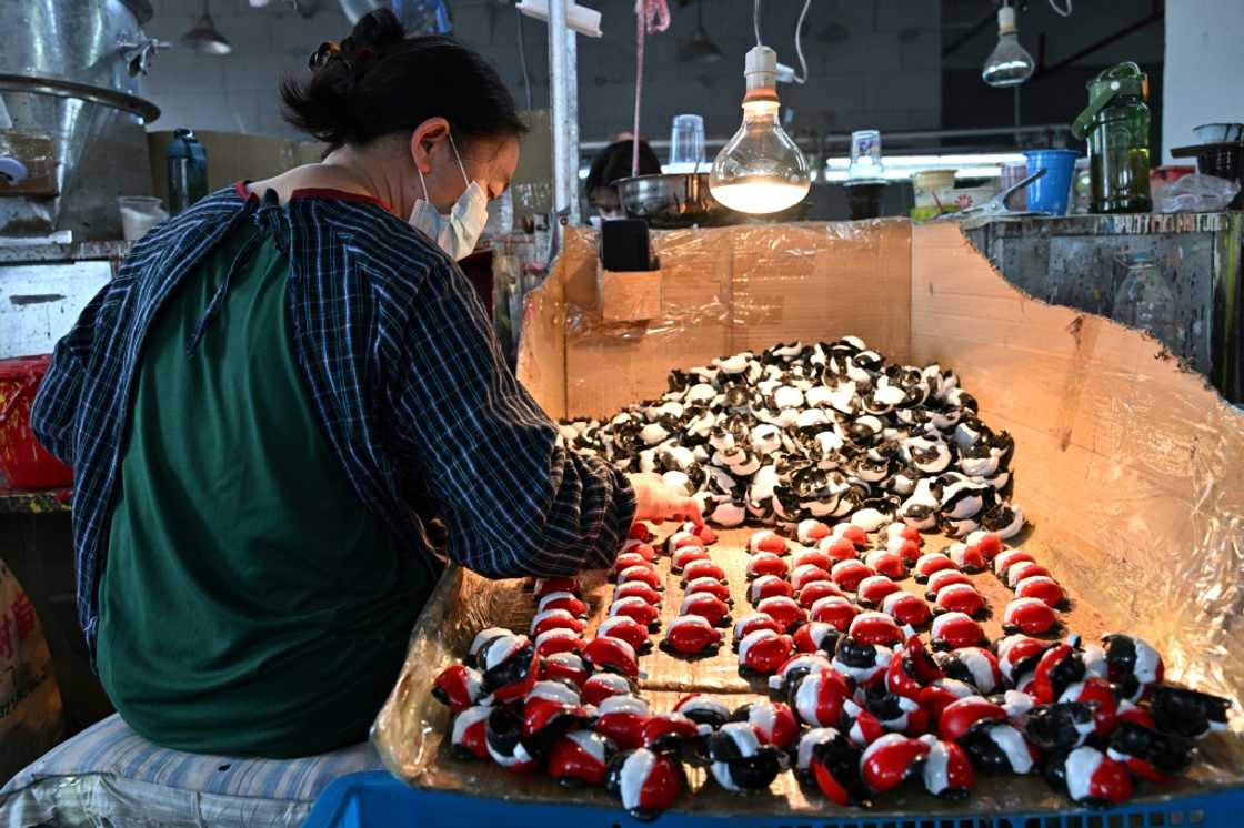 Factory owners in Zhejiang say they have been diversifying their client base in recent years to reduce their dependence on the US market Factory owners in Zhejiang say they have been diversifying their client base in recent years to reduce their dependence on the US market