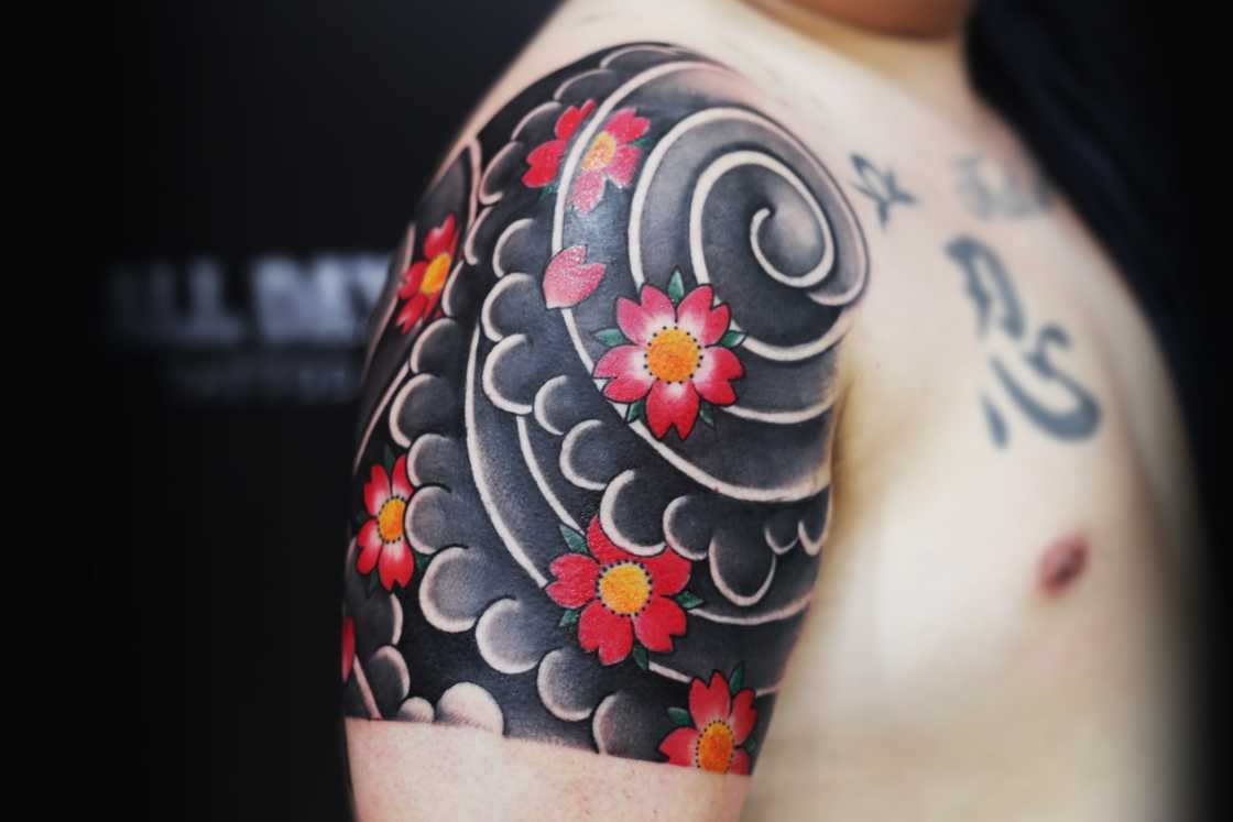 Dope shoulder cherry blossoms with traditional Japanese elements Dope shoulder cherry blossoms with traditional Japanese elements