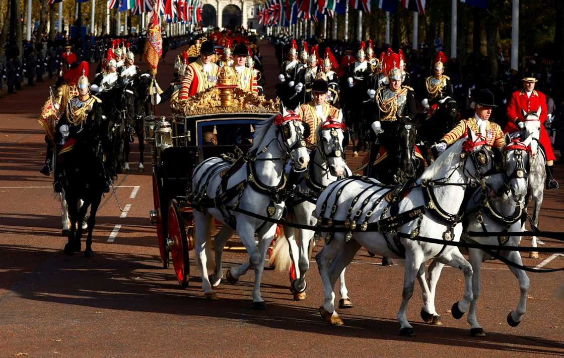 Charles and the South African leader were taken by carriage to Buckingham Palace Charles and the South African leader were taken by carriage to Buckingham Palace