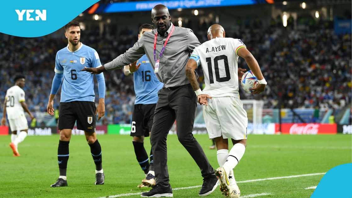 Otto Addo, Head Coach of Ghana, intervenes Andre Ayew and Uruguay players during the FIFA World Cup Qatar 2022 Group H match at Al Janoub Stadium on December 02, 2022 in Al Wakrah, Qatar Otto Addo, Head Coach of Ghana, intervenes Andre Ayew and Uruguay players during the FIFA World Cup Qatar 2022 Group H match at Al Janoub Stadium on December 02, 2022 in Al Wakrah, Qatar