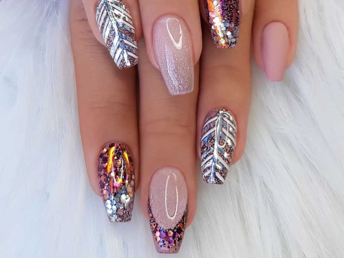 short coffin nails