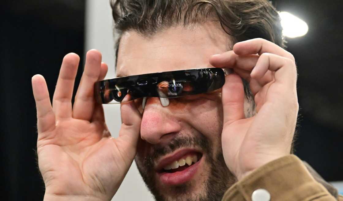 Vixion 01 autofocus glasses in Las Vegas Vixion 01 autofocus glasses in Las Vegas