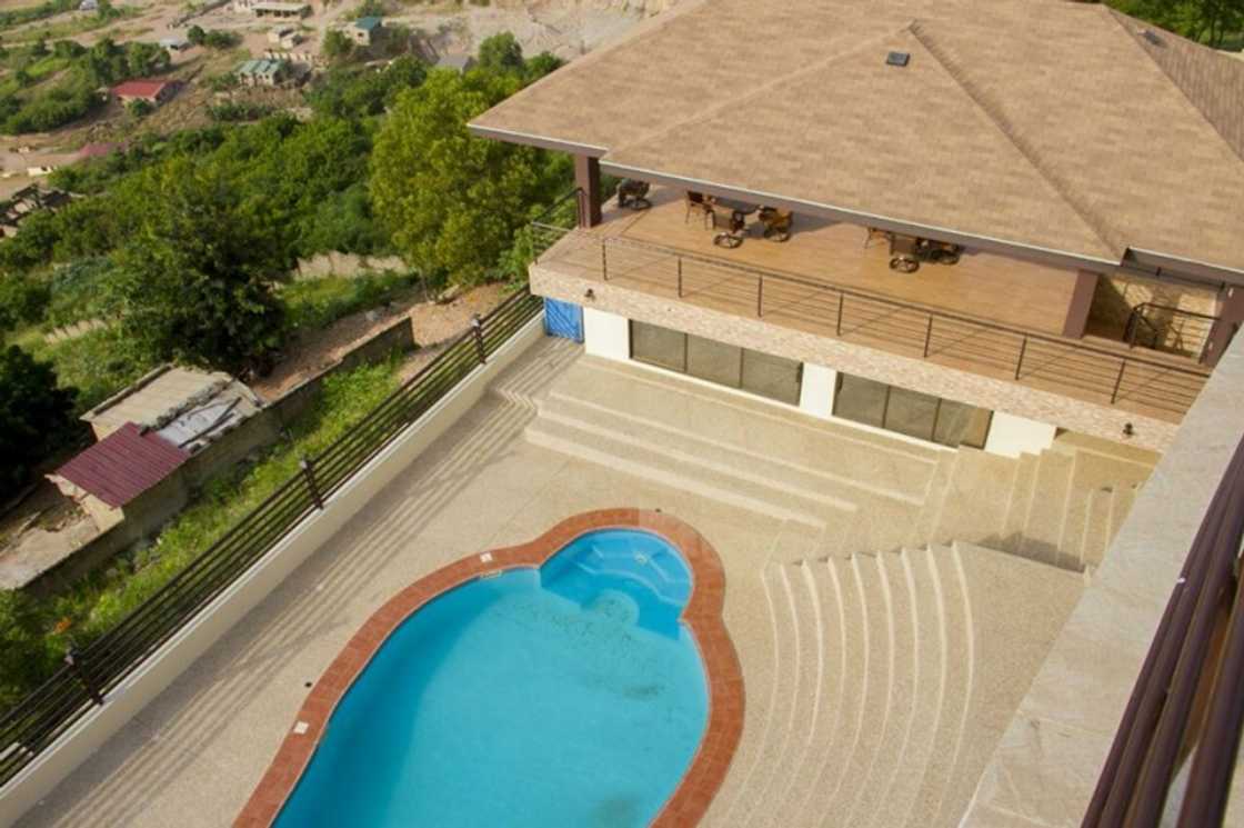 Inside Asamoah Gyan's GHC15m mansion (Photos) Inside Asamoah Gyan's GHC15m mansion (Photos)