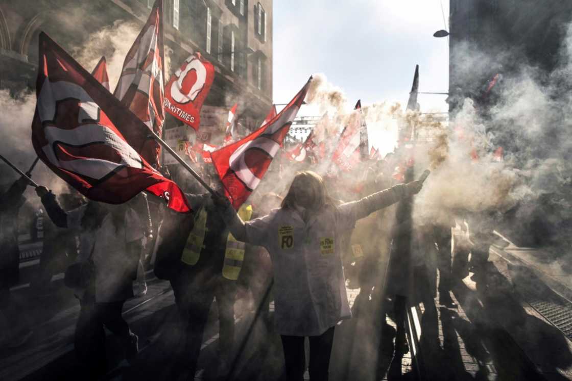 Hundreds of thousands of people have demonstrated in France against the widely-disliked pension reform