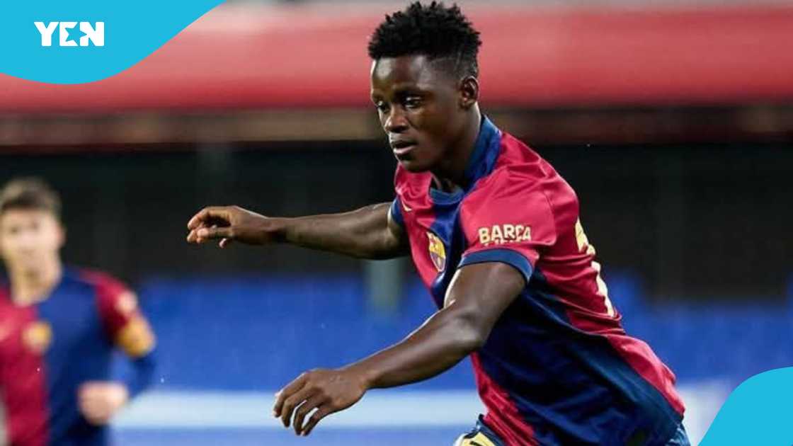 Abdul Aziz Issah, Barcelona Athletic, FC Barcelona, Dreams FC, Black Stars. Abdul Aziz Issah, Barcelona Athletic, FC Barcelona, Dreams FC, Black Stars.