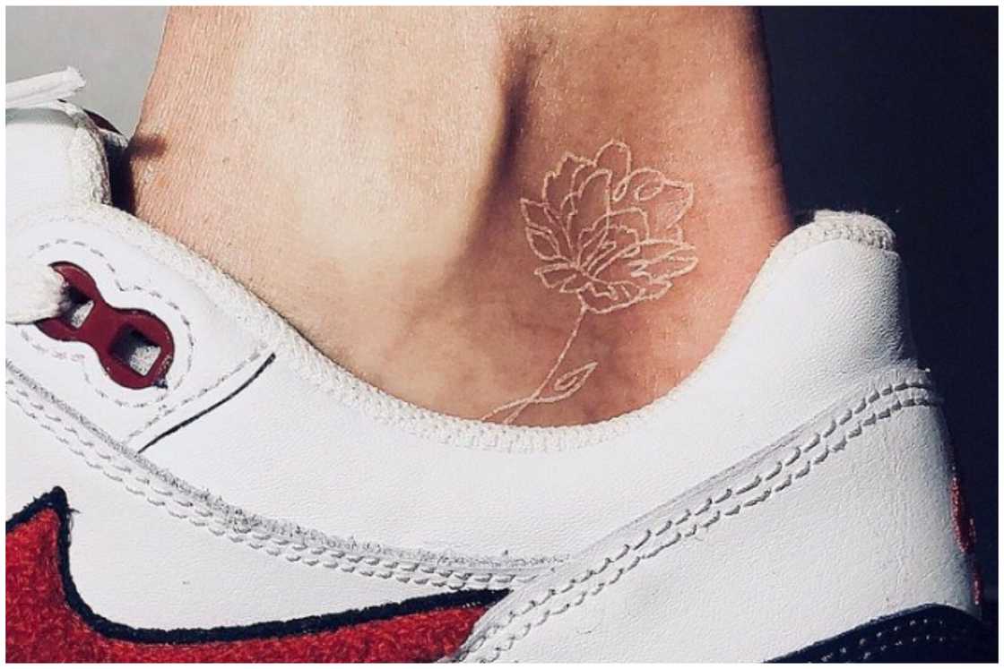 White tattoo White tattoo