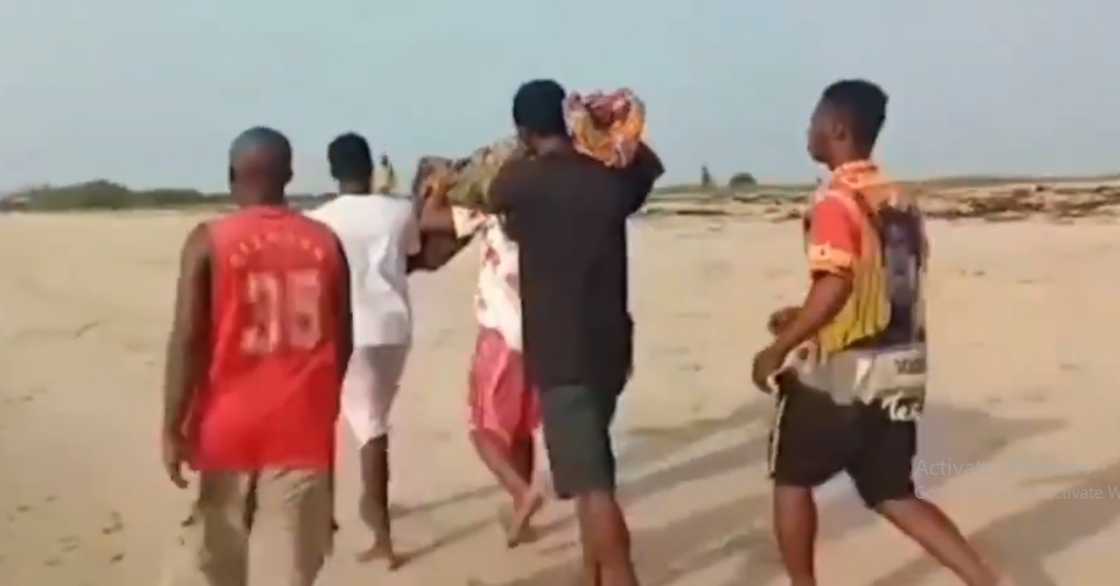 12 teenagers who drowned in Apam to be buried next week 12 teenagers who drowned in Apam to be buried next week