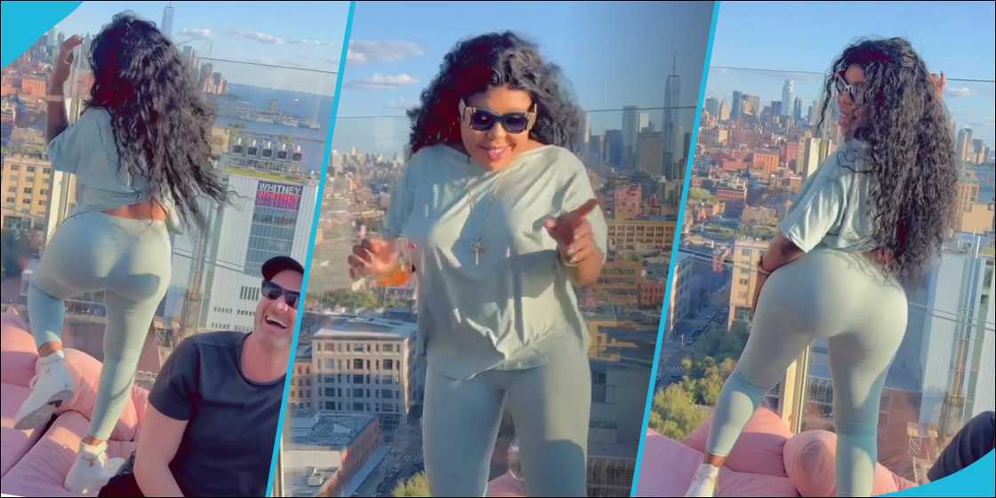 Afia Schwarzenegger dances and shows off backside Afia Schwarzenegger dances and shows off backside