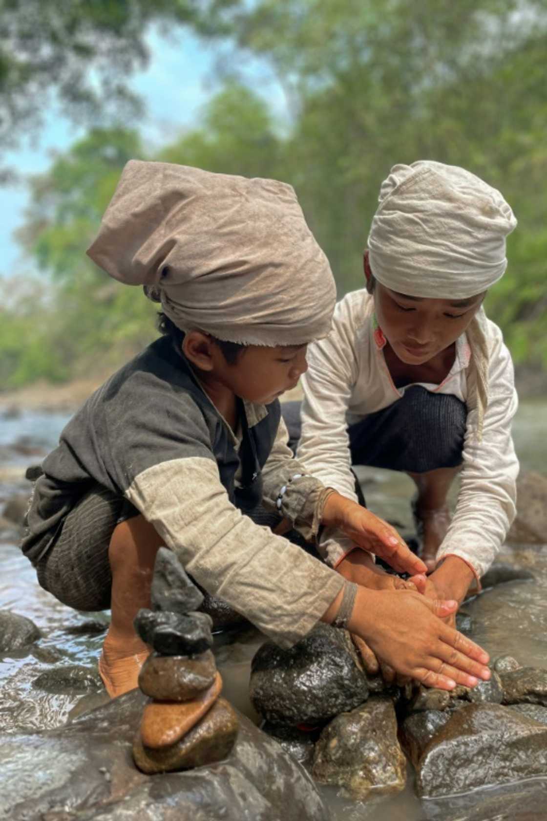 Indigenous Baduy children playing in the village of Kanekes Indigenous Baduy children playing in the village of Kanekes