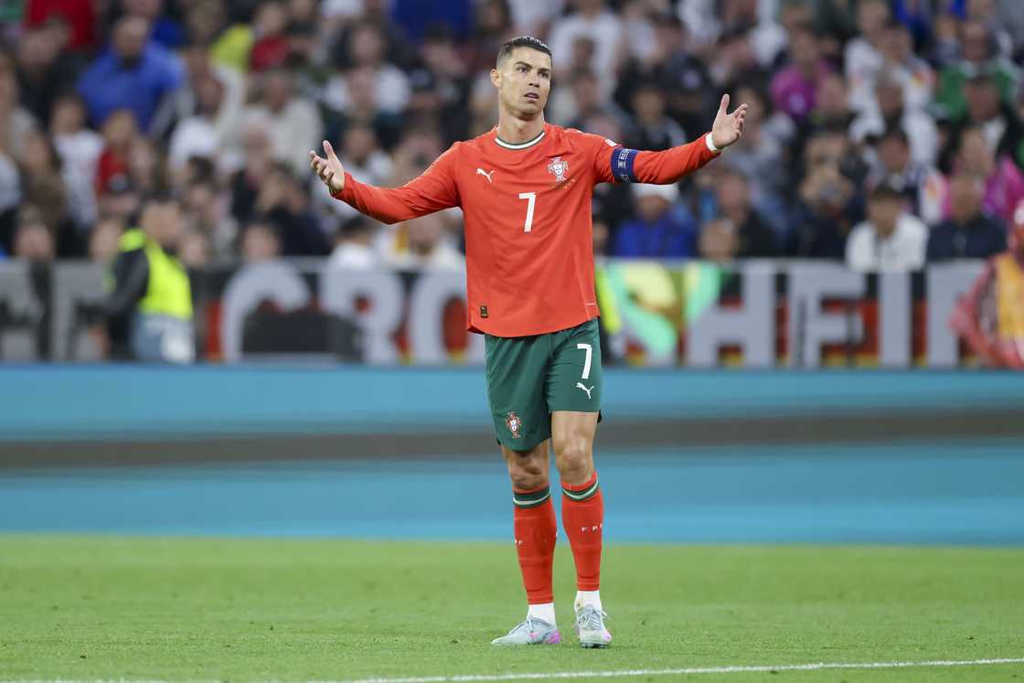 Cristiano Ronaldo Madeira stunt, Ronaldo statue vandalism video, CR7 statue set alight, Ronaldo statue damage Funchal, Ronaldo statue incident viral, Cristiano Ronaldo statue outrage Cristiano Ronaldo Madeira stunt, Ronaldo statue vandalism video, CR7 statue set alight, Ronaldo statue damage Funchal, Ronaldo statue incident viral, Cristiano Ronaldo statue outrage