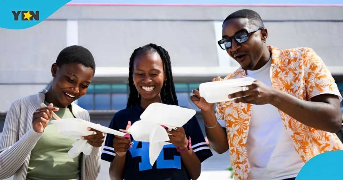 trainee teachers, college of education, graduates, tough moments, school trainee teachers, college of education, graduates, tough moments, school