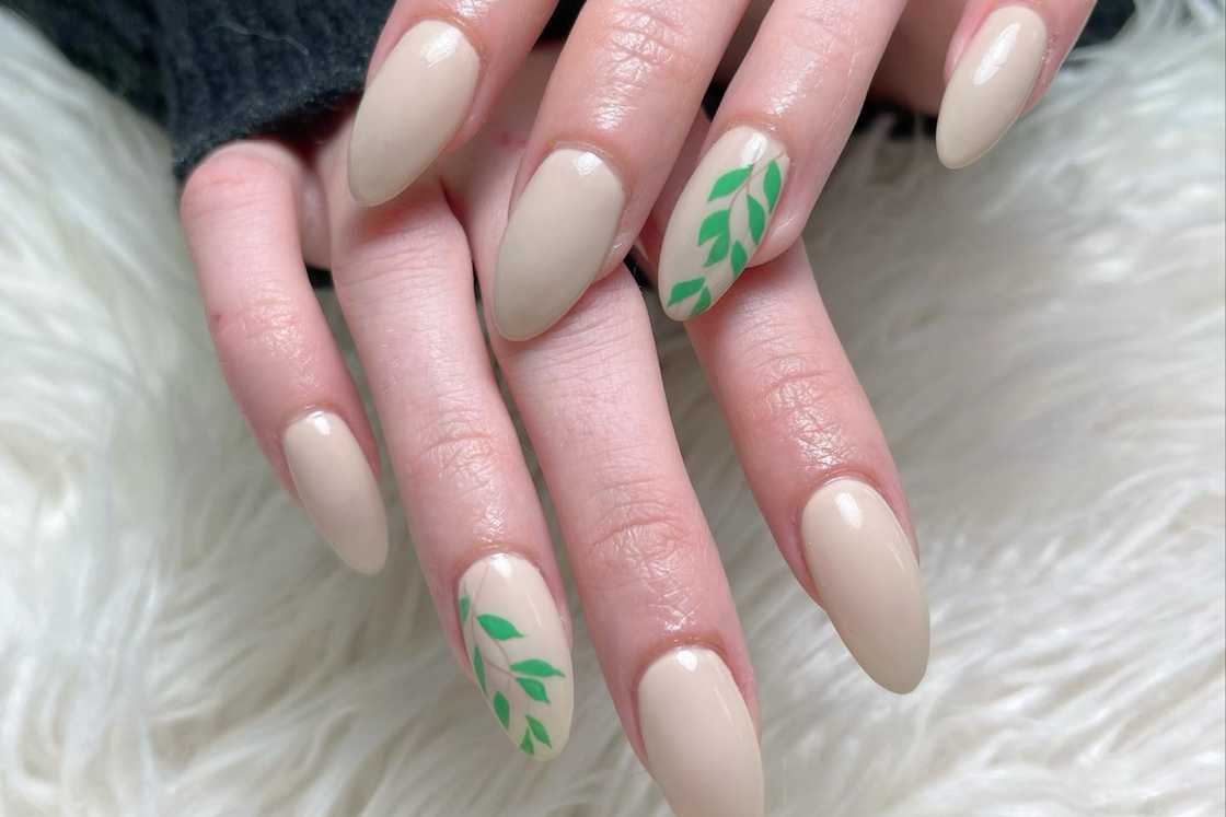 White nails with design