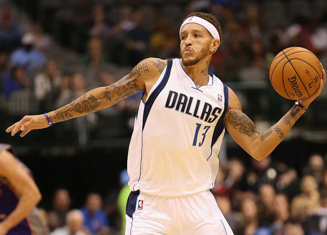 Delonte West during at a basketball court Delonte West during at a basketball court
