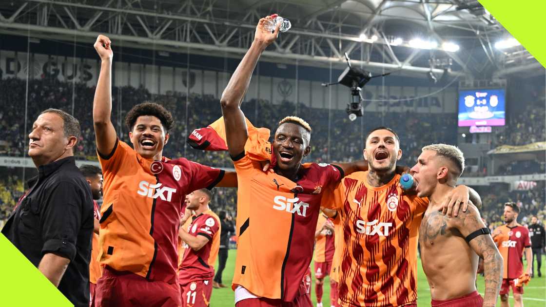 Mauro Icardi and Victor Osimhen celebrate with teammates after Galatasaray beat Fenerbahce. Mauro Icardi and Victor Osimhen celebrate with teammates after Galatasaray beat Fenerbahce.