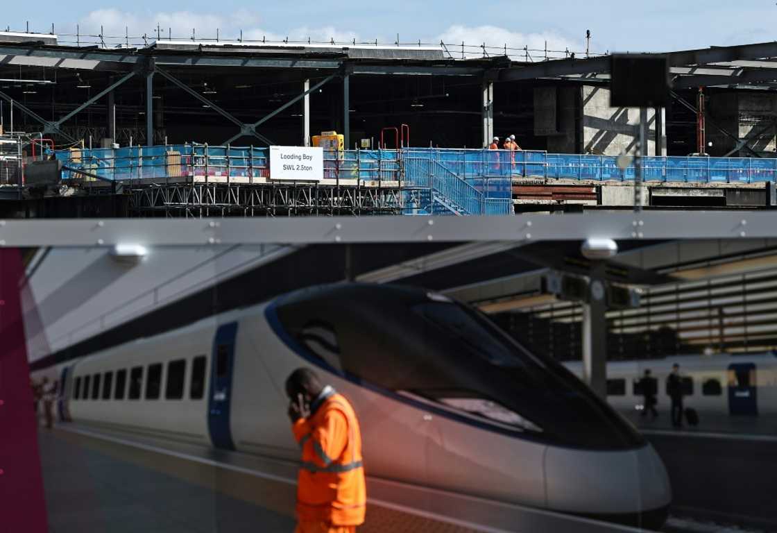 The government has shelved plans to extend HS2 to northern cities such as Leeds and Manchester The government has shelved plans to extend HS2 to northern cities such as Leeds and Manchester