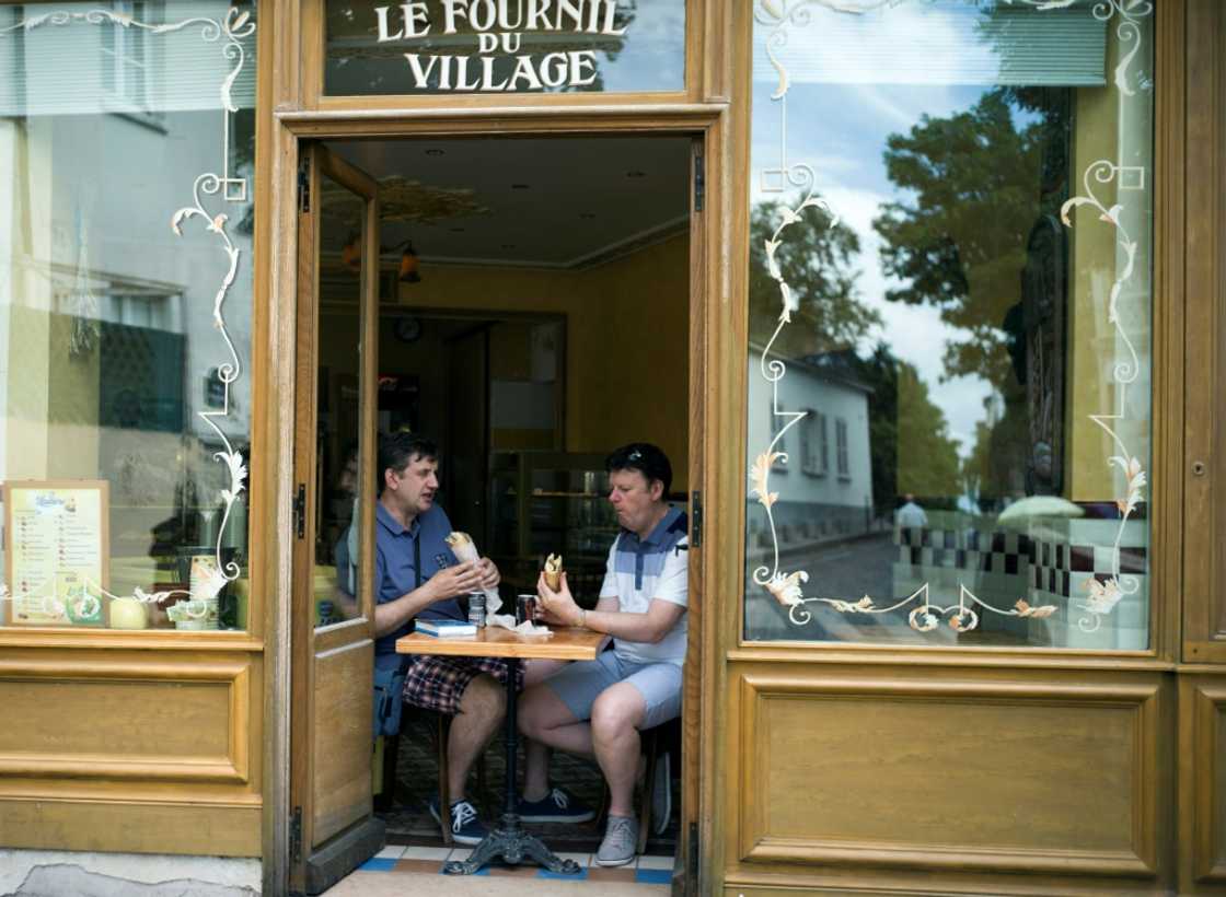 Here's to the euro/dollar exchange rate Here's to the euro/dollar exchange rate