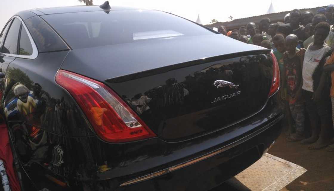 President Akufo-Addo gifts new Ya-Naa customized Jaguar President Akufo-Addo gifts new Ya-Naa customized Jaguar