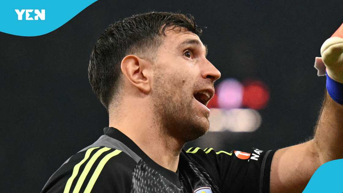 Manchester United transfer, Martinez transfer saga, Aston Villa leadership change, Emi Martinez news, Aston Villa latest updates, Premier League goalkeeper, Man United transfer news Manchester United transfer, Martinez transfer saga, Aston Villa leadership change, Emi Martinez news, Aston Villa latest updates, Premier League goalkeeper, Man United transfer news