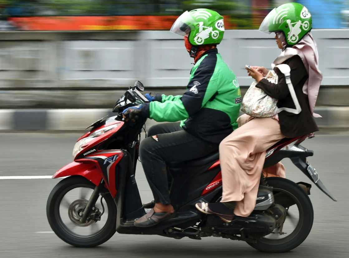 Indonesian Gig Drivers Fear Hardship After Fuel Price Hike - YEN.COM.GH