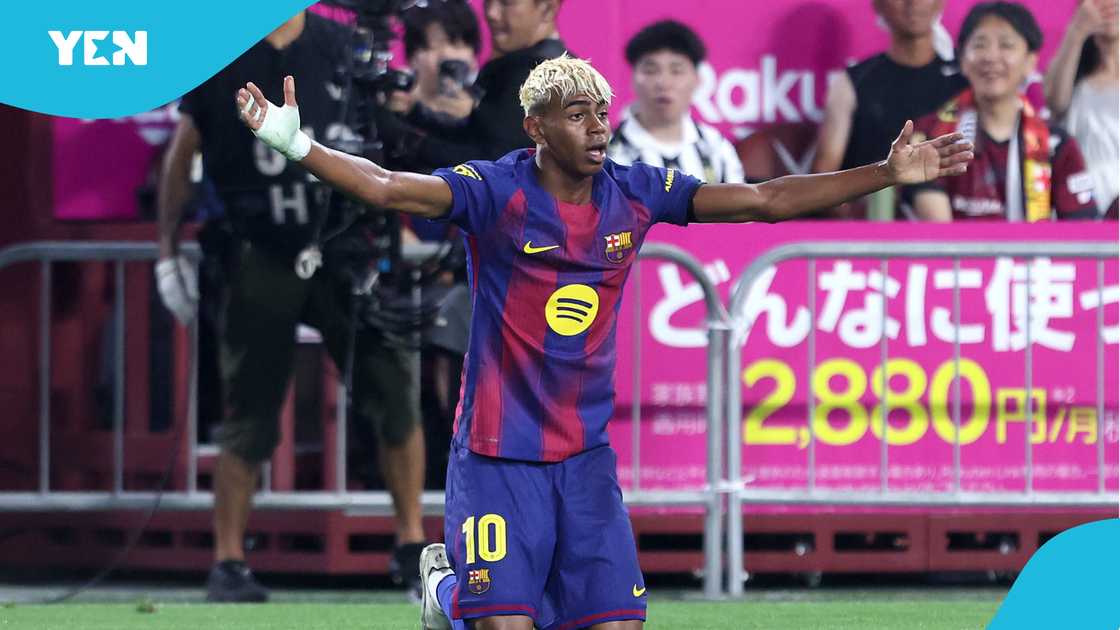 Lamine Yamal, Roony Bardghji, FC Barcelona, preseason, Vissel Kobe Lamine Yamal, Roony Bardghji, FC Barcelona, preseason, Vissel Kobe