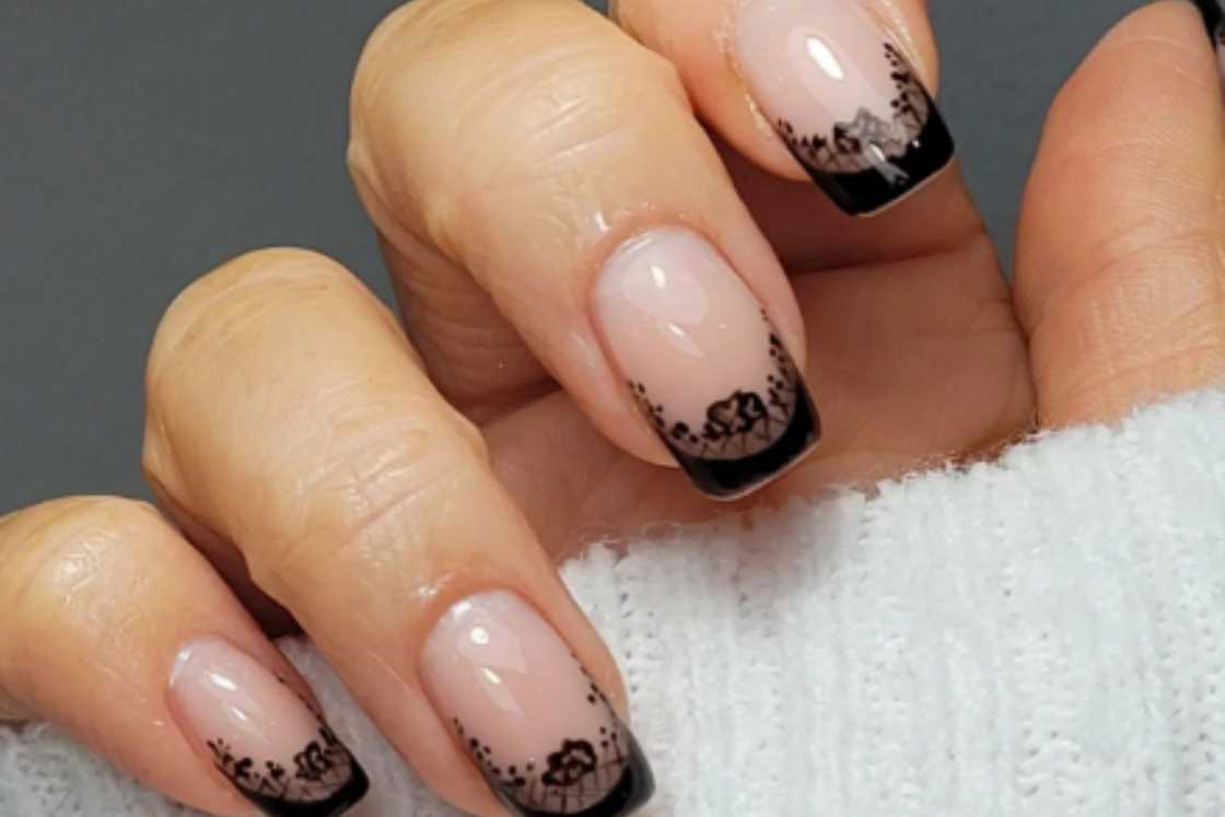 French manicure ideas with colour