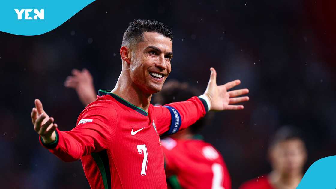 Petit Compares Messi vs. Ronaldo GOAT Debate to ‘Choosing Between Two Beautiful Women’ Petit Compares Messi vs. Ronaldo GOAT Debate to ‘Choosing Between Two Beautiful Women’