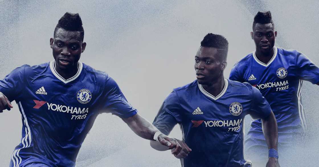 Christian Atsu in a Chelsea jersey