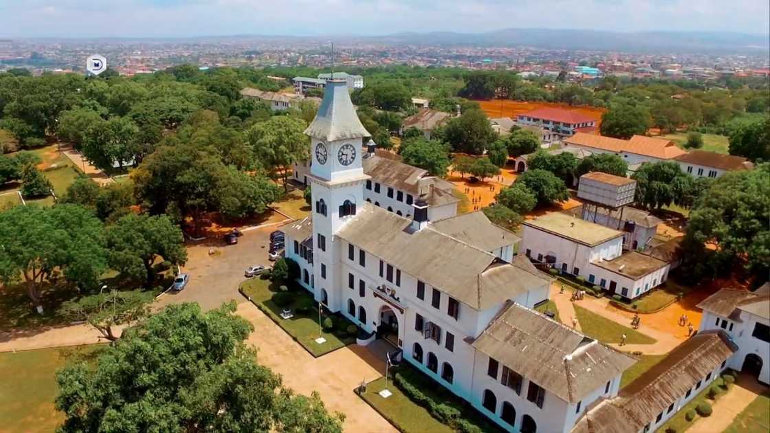 Senior high schools in Accra Senior high schools in Accra