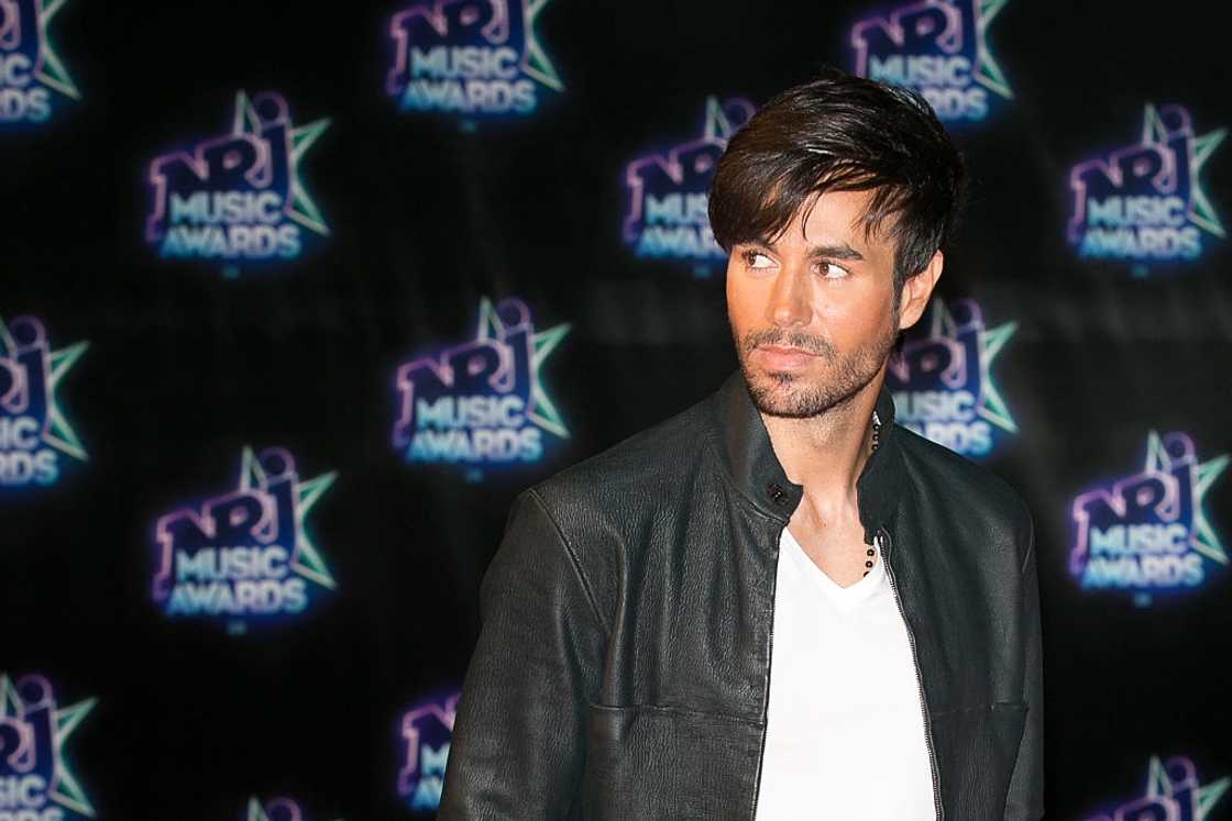 famous Spanish singers famous Spanish singers