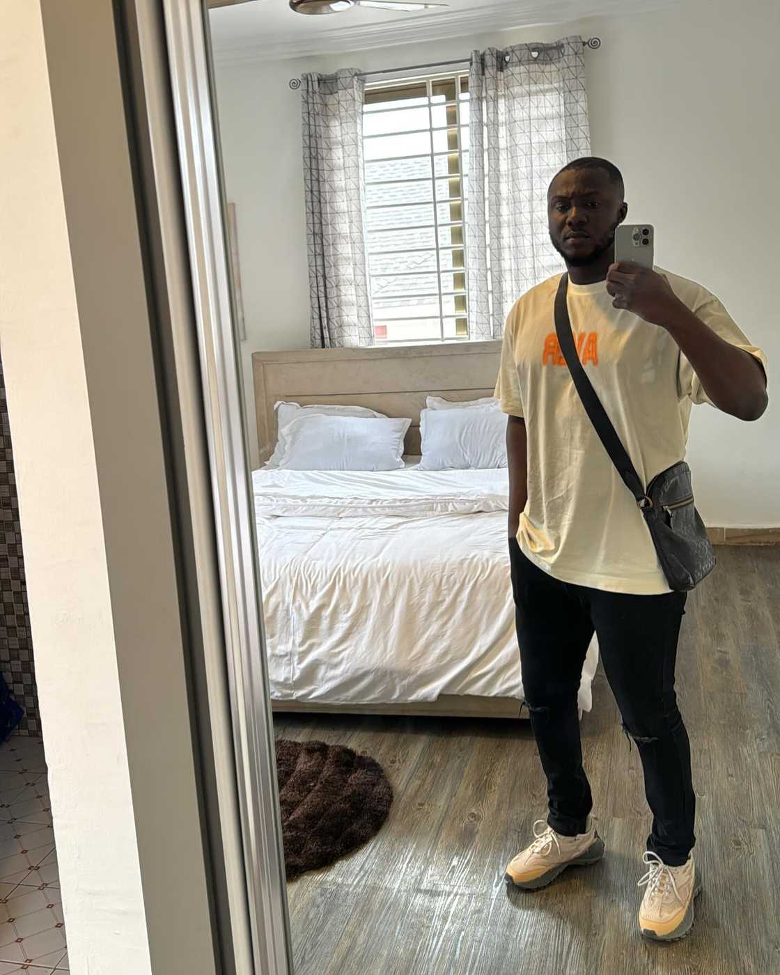 Elderly man, Ghanaian man, Peduase to Ayi Mensah, Ayi Mensah to Aburi, Elderly man sweeps, Horic Autos, Celebrity car dealer. Elderly man, Ghanaian man, Peduase to Ayi Mensah, Ayi Mensah to Aburi, Elderly man sweeps, Horic Autos, Celebrity car dealer.