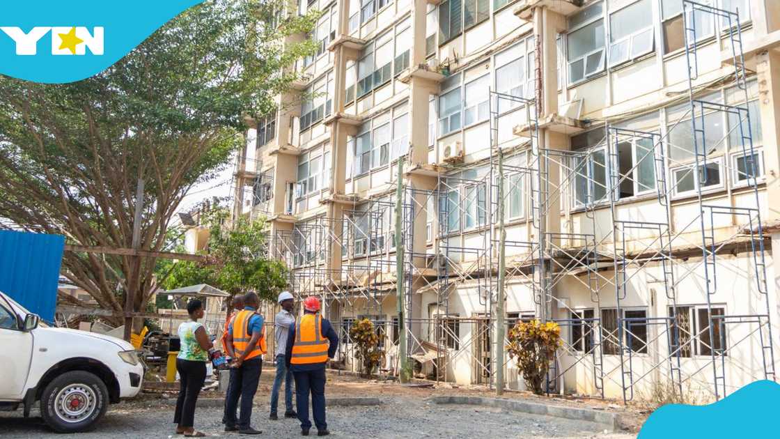 Firefighters, Medical Laboratory buildings, Korle Bu Medical School, Korle Bu Teaching Hospital, Fire Firefighters, Medical Laboratory buildings, Korle Bu Medical School, Korle Bu Teaching Hospital, Fire