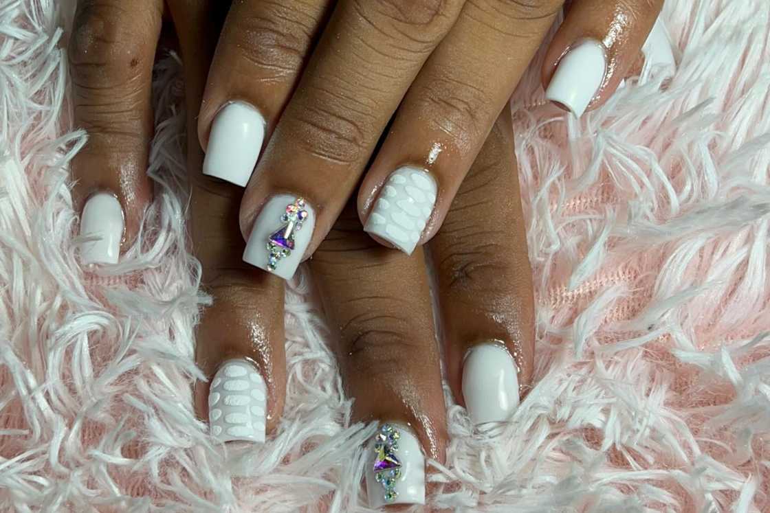 White nails with design