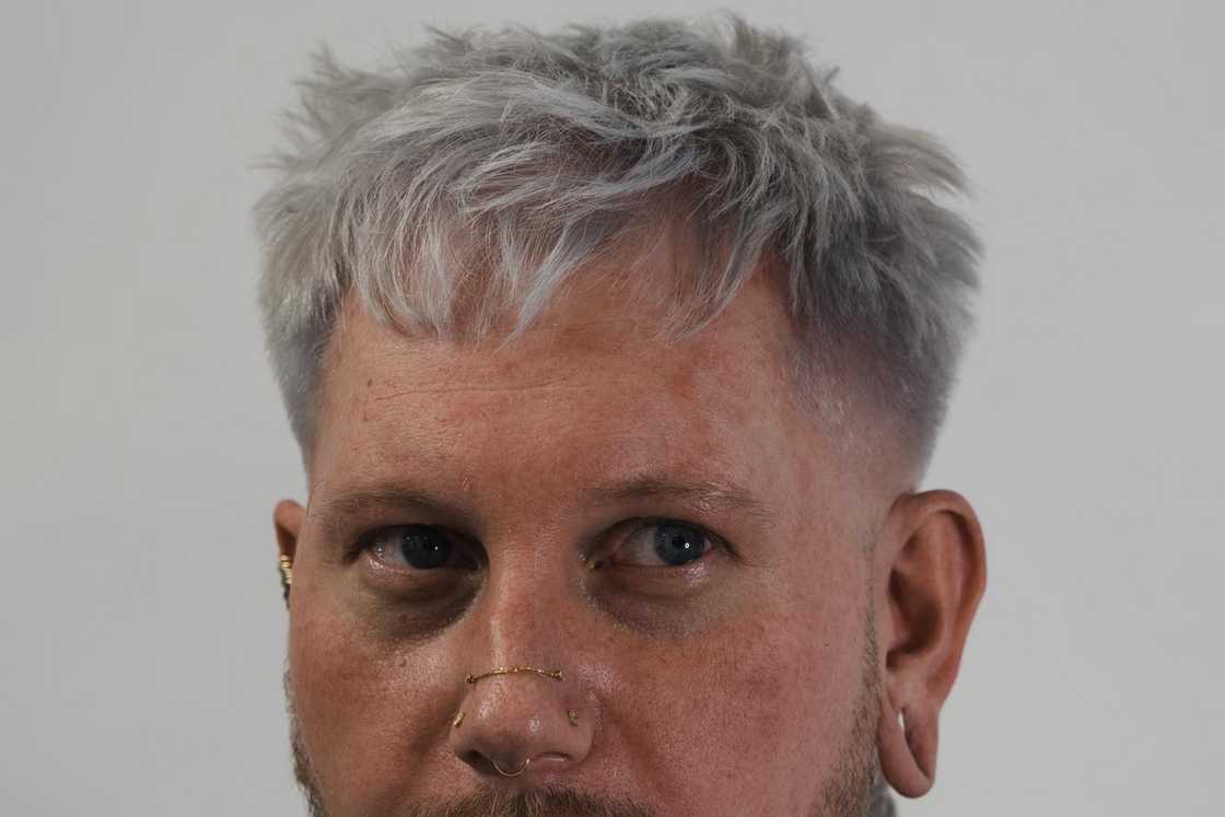 Grey spiky hairstyle Grey spiky hairstyle