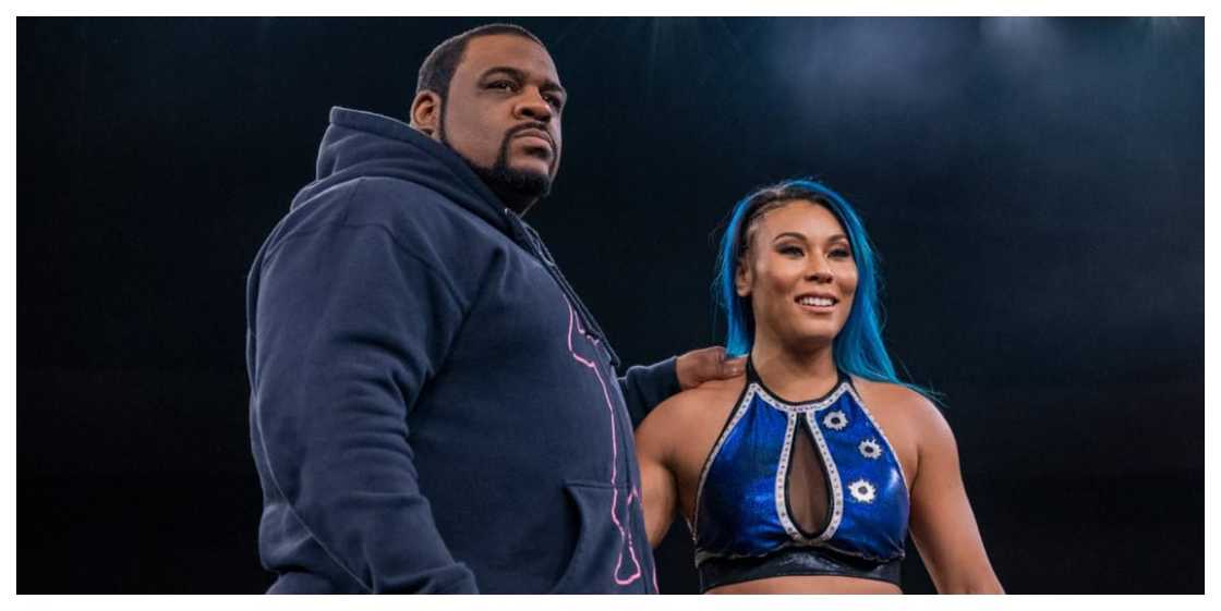 Juke like Seth Rollins and Becky Lynch, 2 WWE superstars announce they are engaged Juke like Seth Rollins and Becky Lynch, 2 WWE superstars announce they are engaged