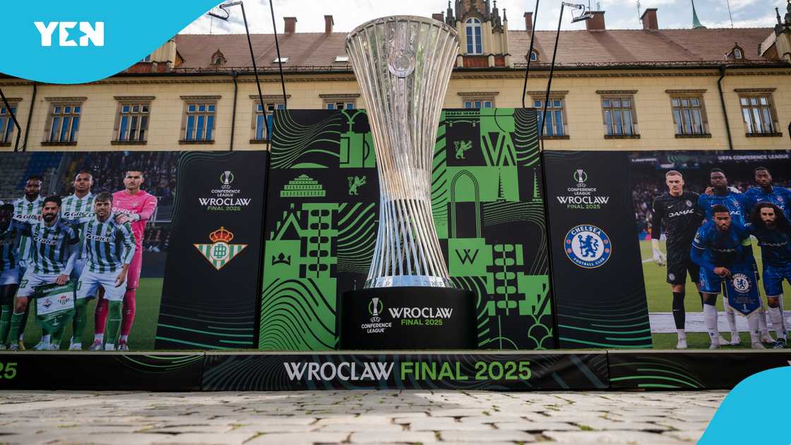 Conference League Final, Chelsea, Real Betis, Isco, Antony, Cole Palmer, Enzo Maresca. Conference League Final, Chelsea, Real Betis, Isco, Antony, Cole Palmer, Enzo Maresca.