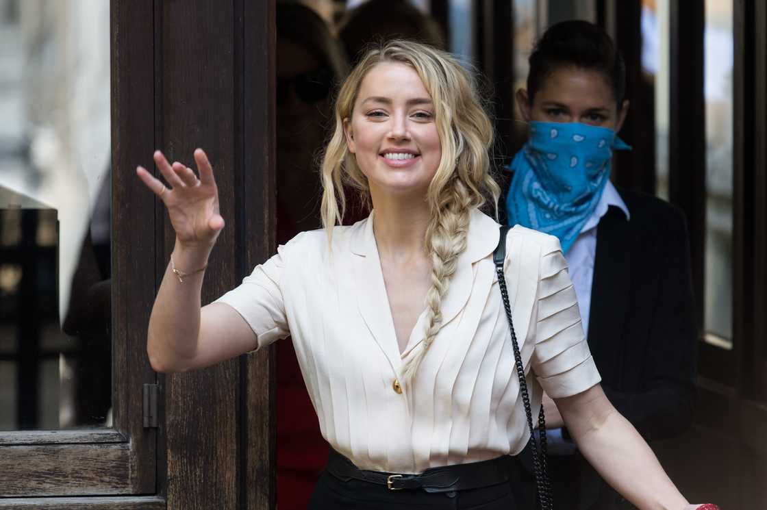 Who are the 10 most beautiful women in the world? Who are the 10 most beautiful women in the world?