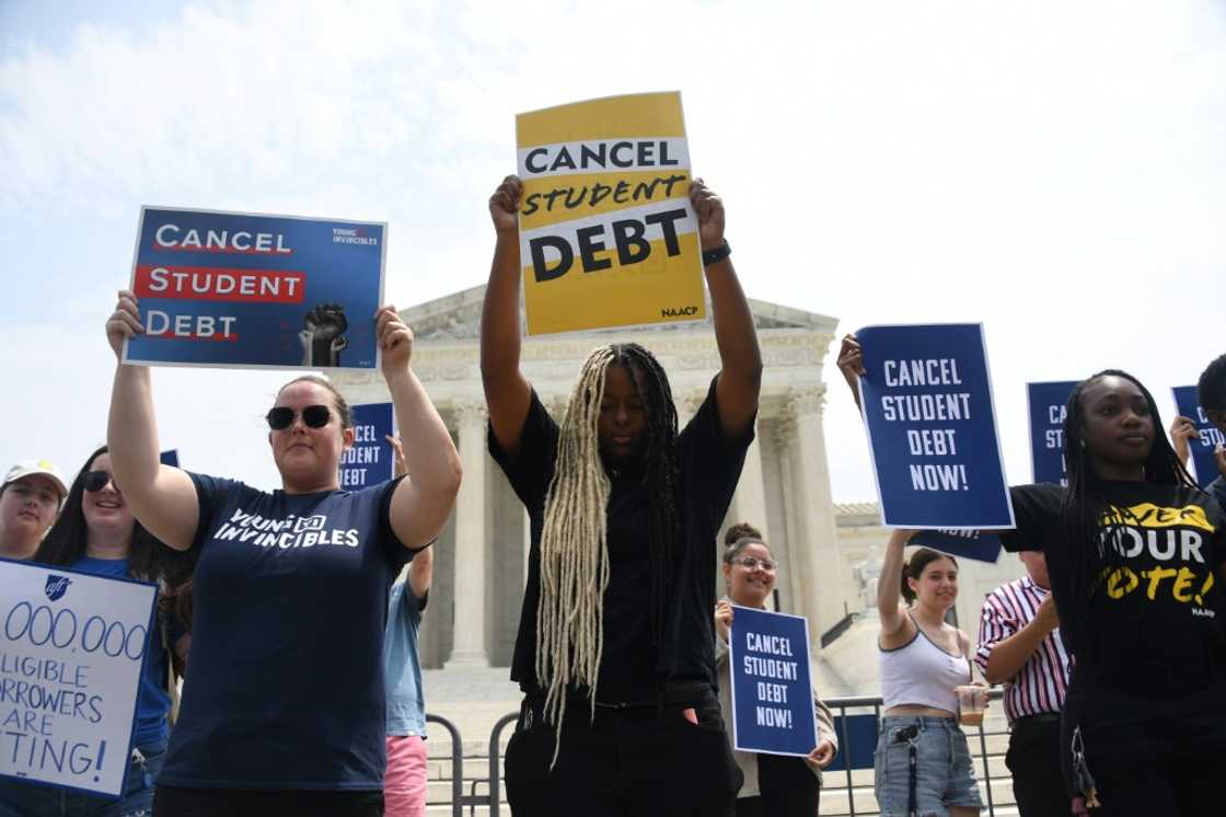 US federal student loans will start accumulating interest again from September 1, 2023 after a three-year pause caused by the Covid-19 pandemic US federal student loans will start accumulating interest again from September 1, 2023 after a three-year pause caused by the Covid-19 pandemic