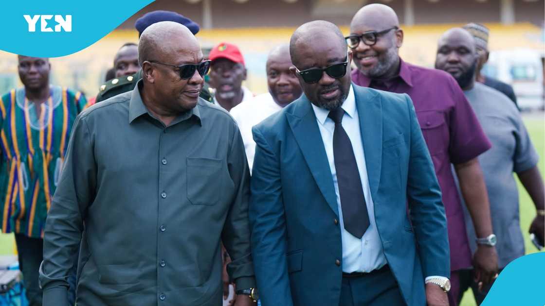 H.E. President John Dramani Mahama spent time with the Black Stars during their Thursday training at Accra Sports Stadium, offering his support ahead of the Ghana vs Chad WC qualifier H.E. President John Dramani Mahama spent time with the Black Stars during their Thursday training at Accra Sports Stadium, offering his support ahead of the Ghana vs Chad WC qualifier