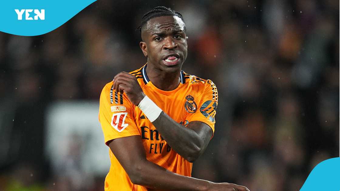 Vinicius Junior received the second red card of his career at the Mestalla during Real Madrid's 2-1 win against Valencia. Vinicius Junior received the second red card of his career at the Mestalla during Real Madrid's 2-1 win against Valencia.