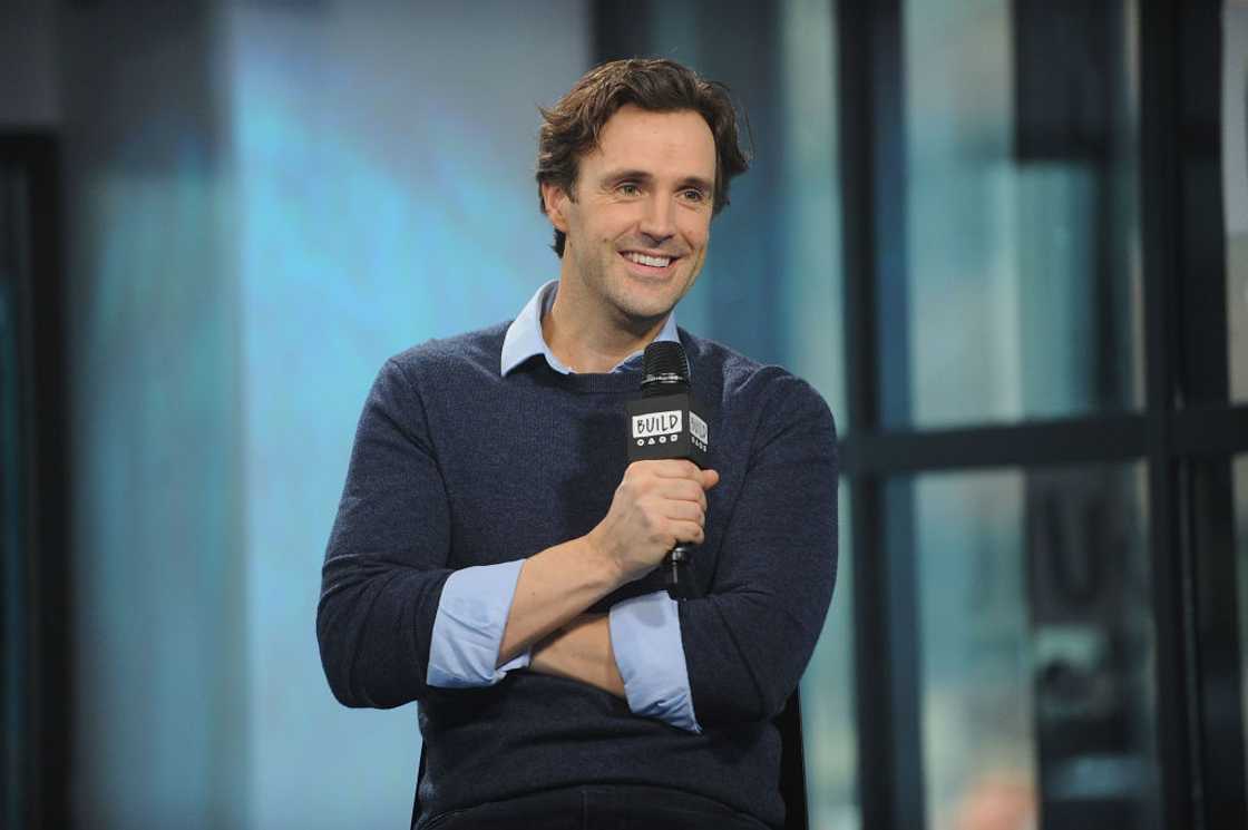 Actor Michael Xavier is holding a microphone Actor Michael Xavier is holding a microphone