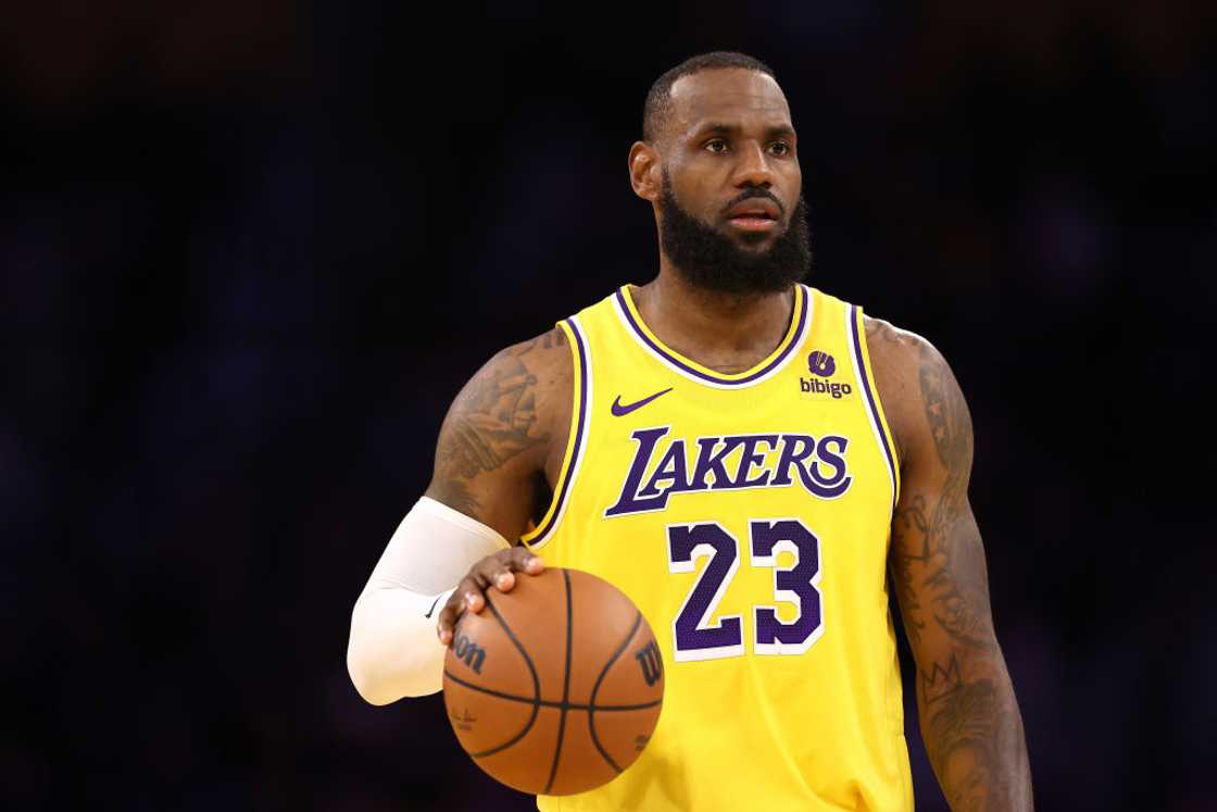 Who is the oldest player in the NBA? Who is the oldest player in the NBA?