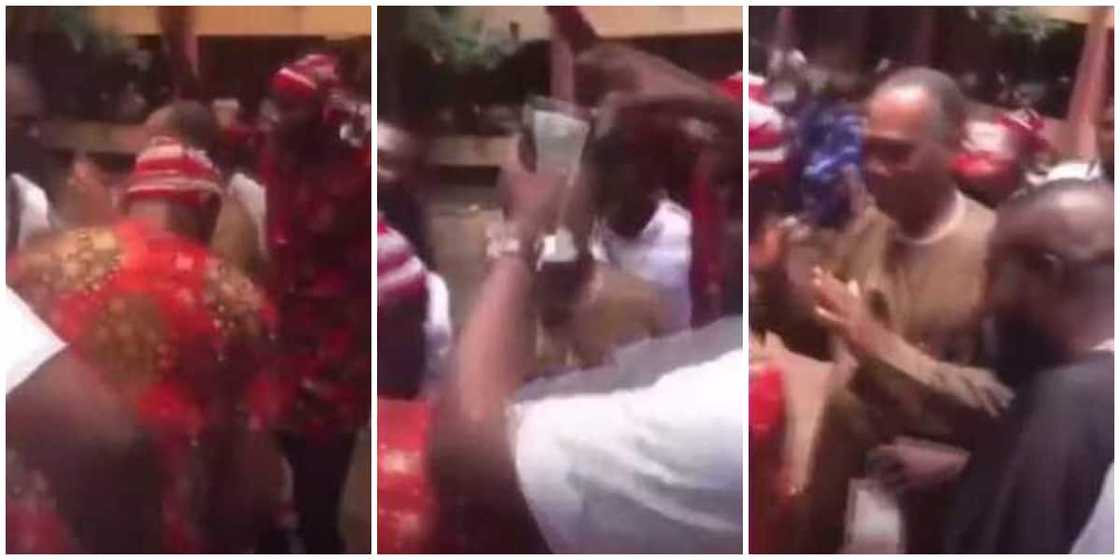 Reactions as FUTO graduates corner their lecturer, dance and spray him cash in cute video Reactions as FUTO graduates corner their lecturer, dance and spray him cash in cute video