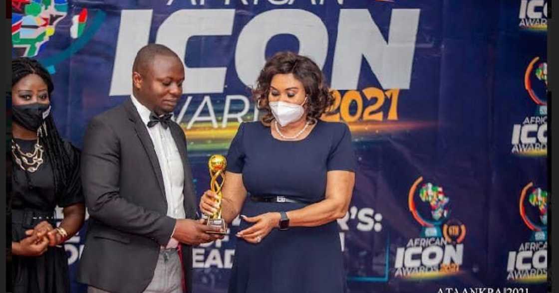 The story of how a Ghanaian man became a humanitarian after being a truck pusher The story of how a Ghanaian man became a humanitarian after being a truck pusher